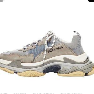 Balenciaga Triple S Grey (2018 reissue) men’s sneaker